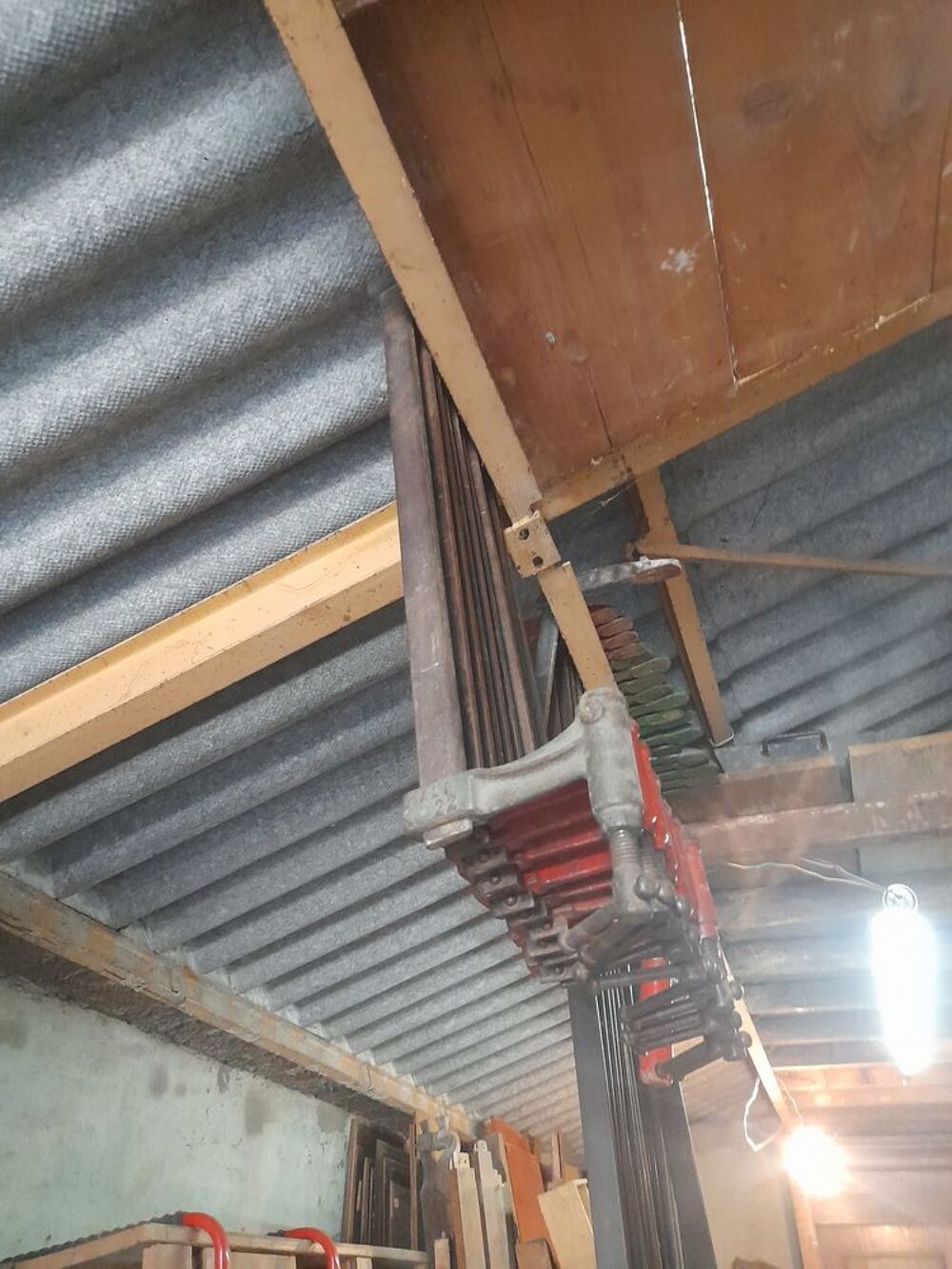 SERRE JOINT EBENISTERIE Bricolage