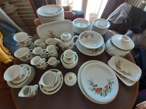 Service porcelaine WINTERLING 400 Paris 12 (75)