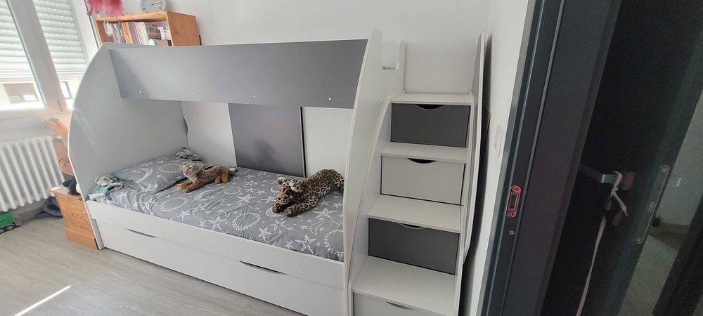 chambre enfant lit superposer avec escalier Mobilier enfants
