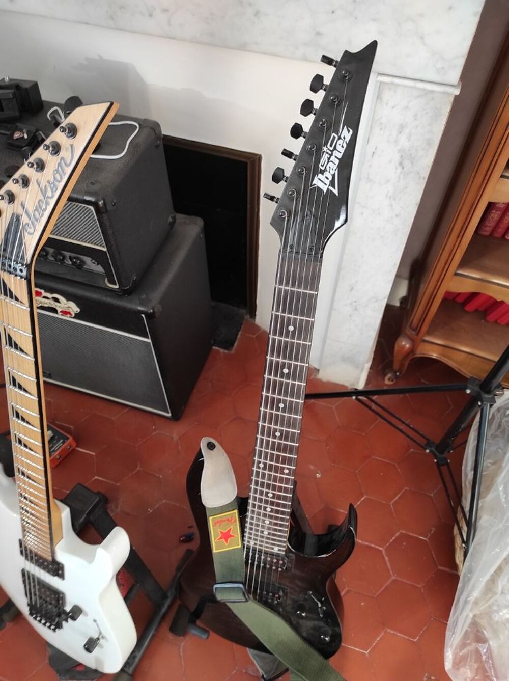 Guitare Ibanez 7 cordes Audio et hifi