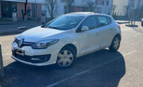 Annonce voiture Renault Mgane III 4900 