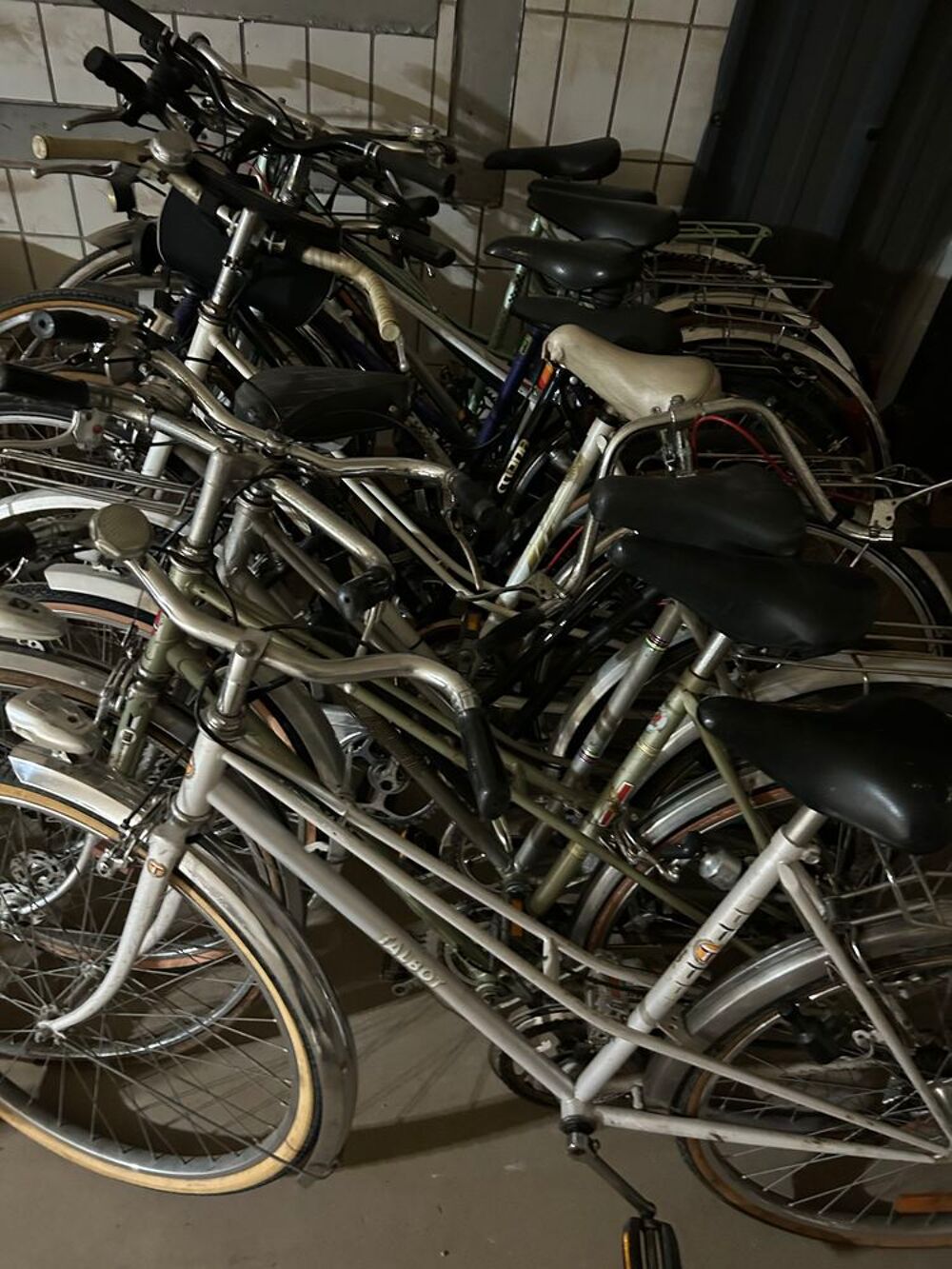 lot v&eacute;los en &eacute;tat de rouler 