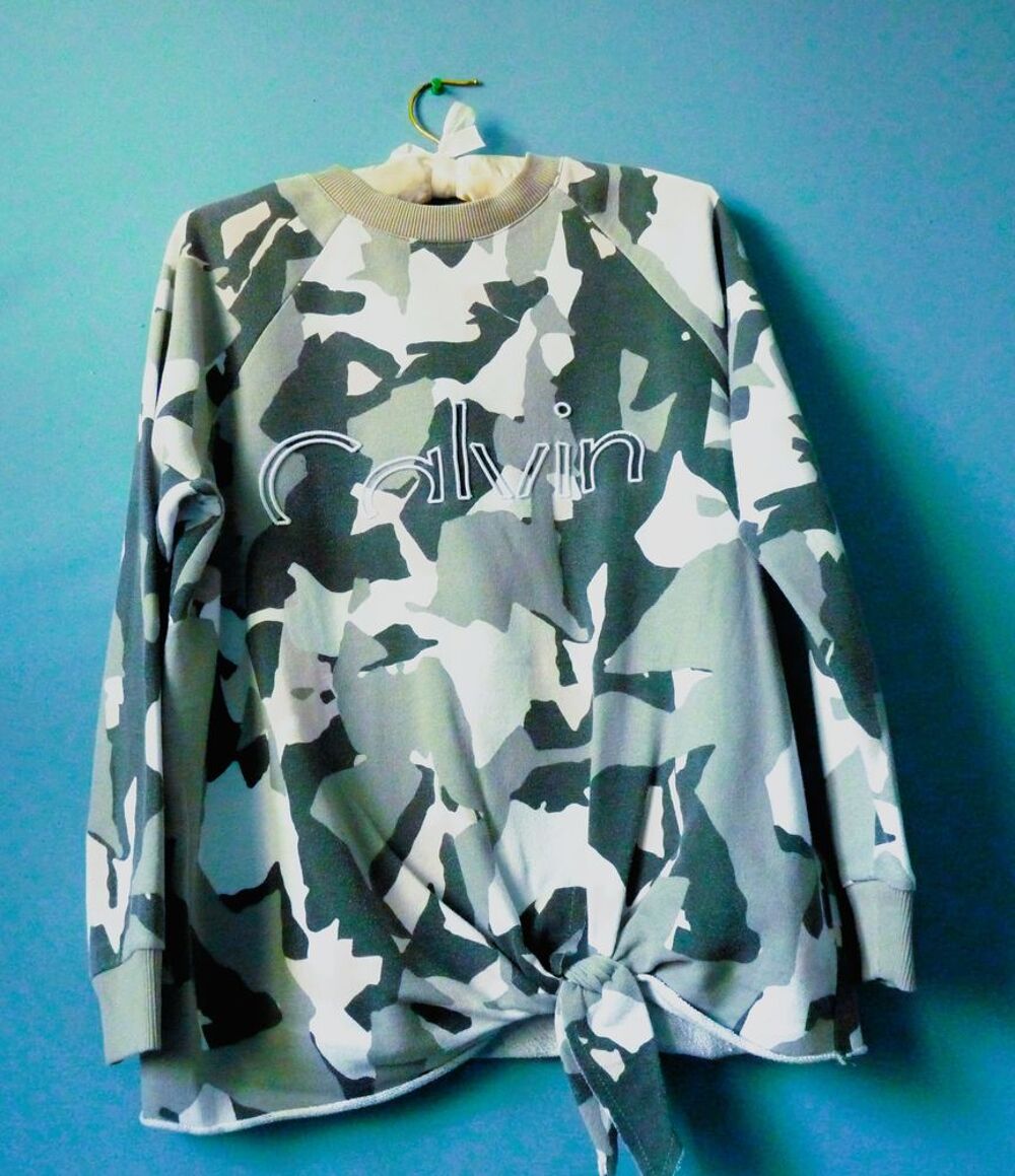 Pull &agrave; nouer Femme Calvin Klein XS 34 style camouflage milit Vêtements