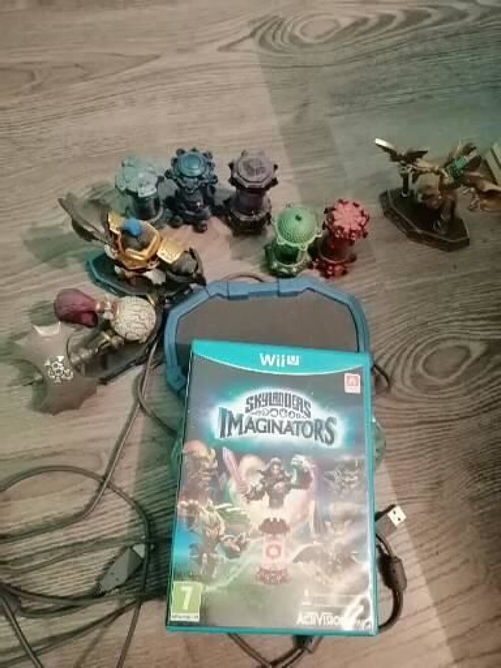 Pack de d&eacute;marrage skylanders Wii U complet Jeux / jouets