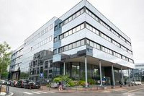   Louez un grand espace de bureau pour 50 personnes à CERGY, Stop & Work Cergy 