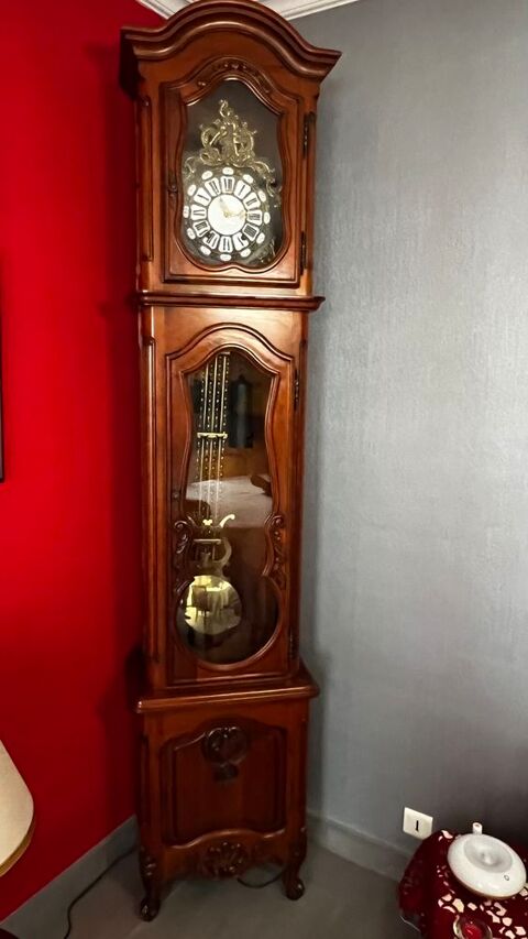 Comtoise merisier massif 250 Courcy (51)