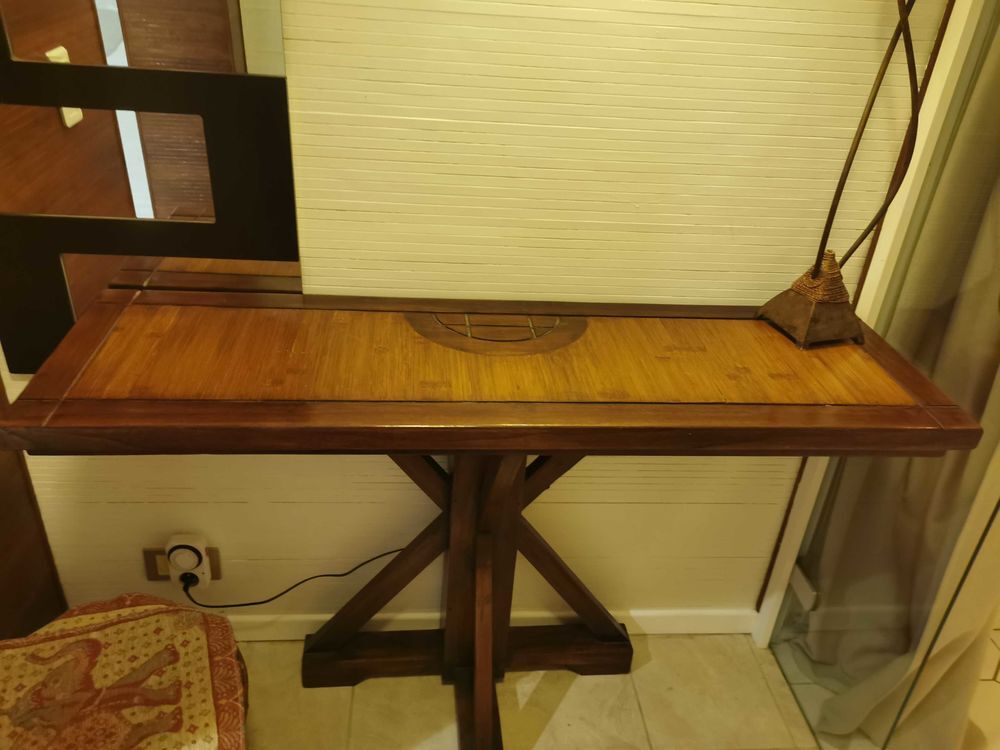 Console teck massif et bambou vernis Meubles
