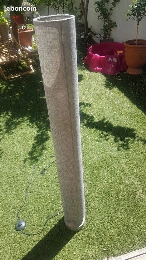 Lampe sur pied 20 Frontignan (34)