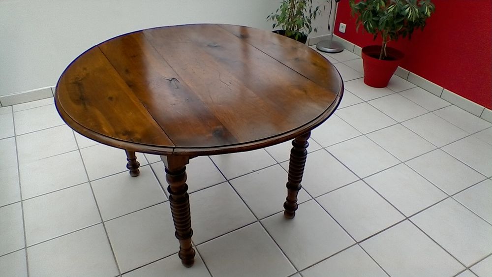 TABLE Meubles