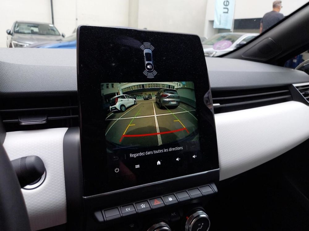 Clio V Clio E-Tech full hybrid 145 Techno 2023 occasion 92120 Montrouge