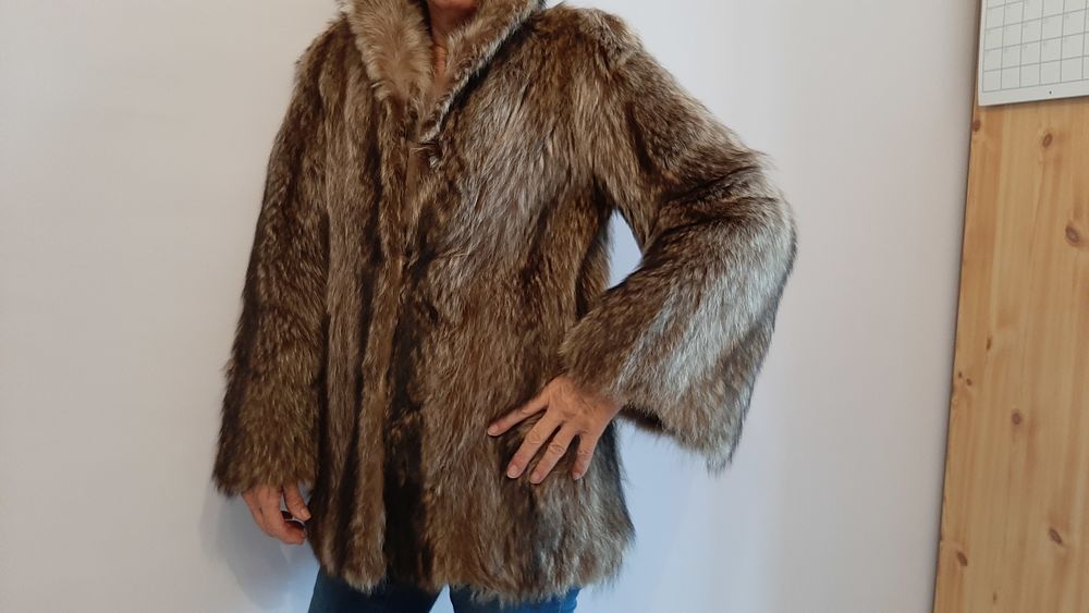 Veste 3/4 fourrure renard- Vêtements