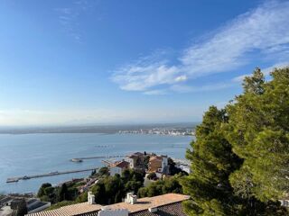  Maison  vendre 5 pices 149 m Roses