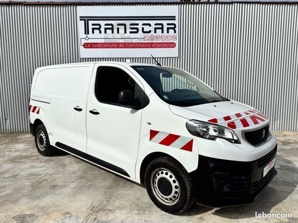 Expert EXPERT FGN TOLE STANDARD BLUEHDI 120 S&S BVM6 PREMIUM PACK 2016 occasion 69800 Saint-Priest