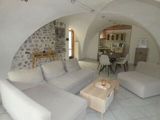  Maison à louer 3 pièces 90 m²