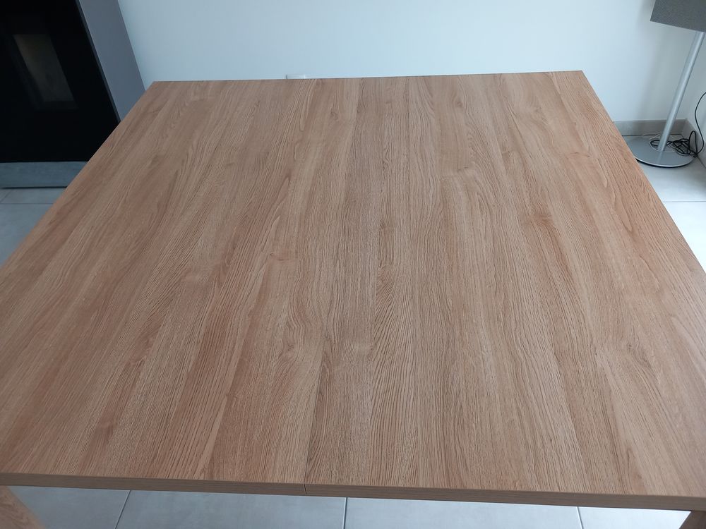 Table de salle &agrave; manger Meubles