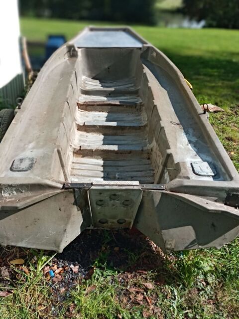 Bateaux &agrave; moteur P&ecirc;che-promenade 1980 occasion Aubenton 02500