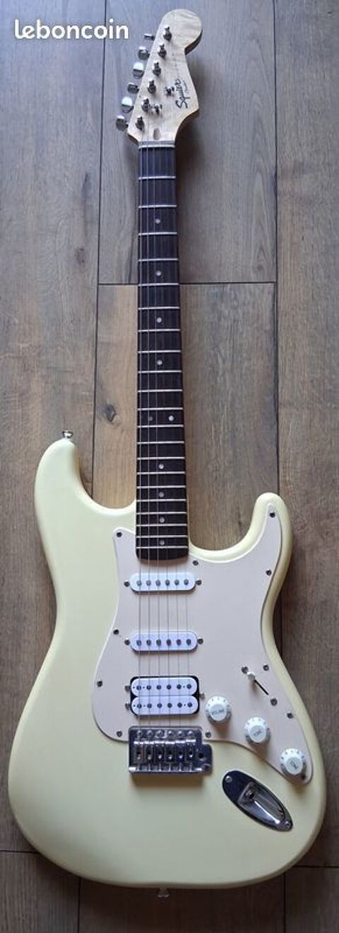 guitare électrique Squier Stratocaster Bullet Bourges (18)