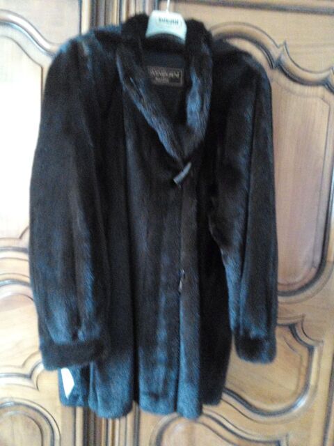 
manteau court 1000 Frjus (83)