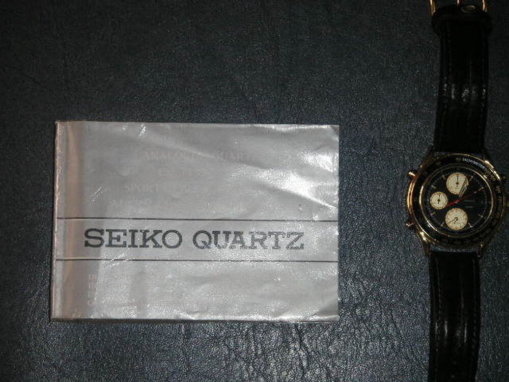 Montre Chronographe Marque &quot;Seiko&quot; Mod&egrave;le &quot;Cal. 7T32&quot; Bijoux et montres