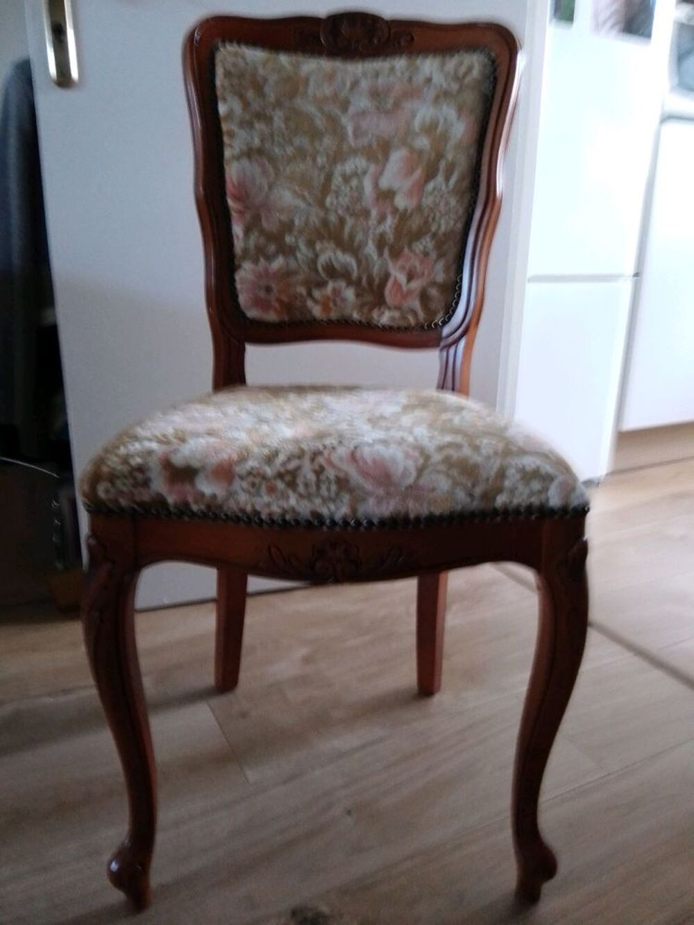 Chaises de style R&eacute;gence Meubles