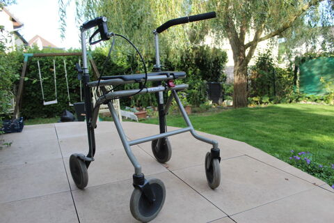 Dambulateur 4 roues sige pliable Pulversheim (68)