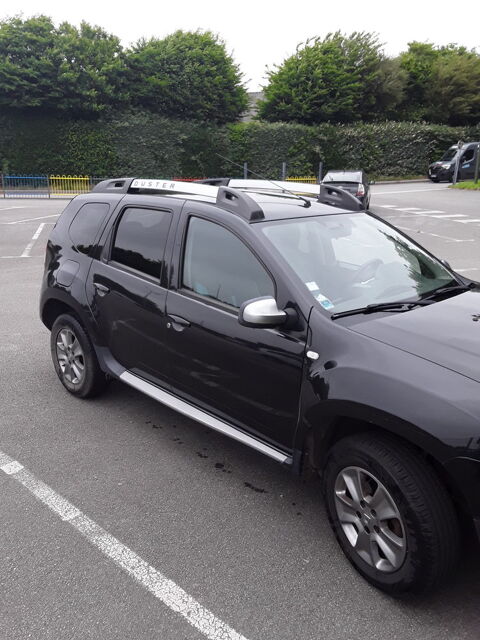 Dacia Duster dCi 110 4x2 Black Touch 2017 occasion Saint-Renan 29290