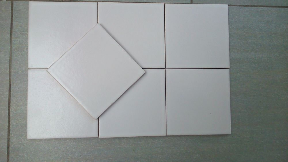 CARRELAGE GRES EMAILLE EN 11X11 - PLUS FRISE Bricolage