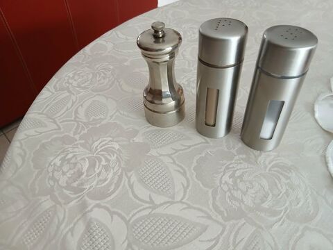  Sali�re, poivri�re inox, moulin � poivre ancien inox lourd Beaune (21)