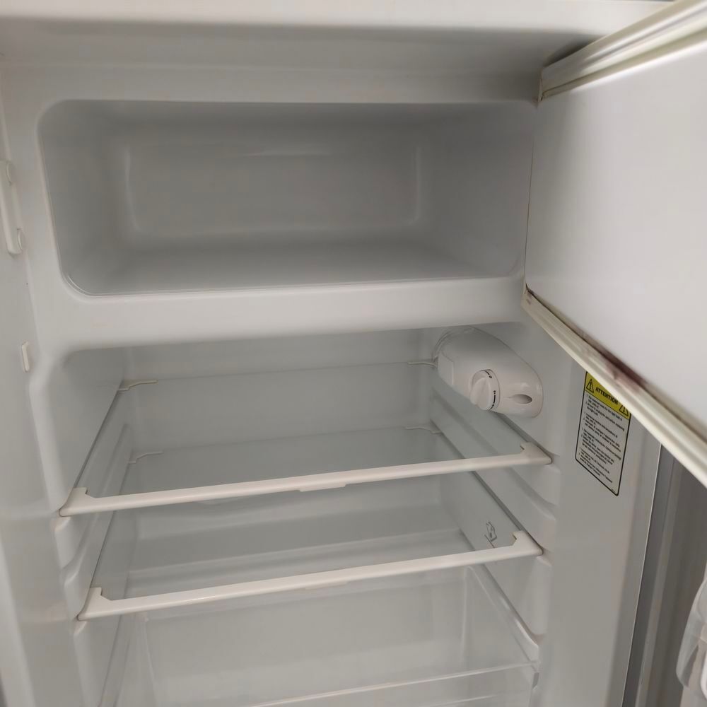 Frigo CANDY en tr&egrave;s bon &eacute;tat ? petit format pratique Electroménager