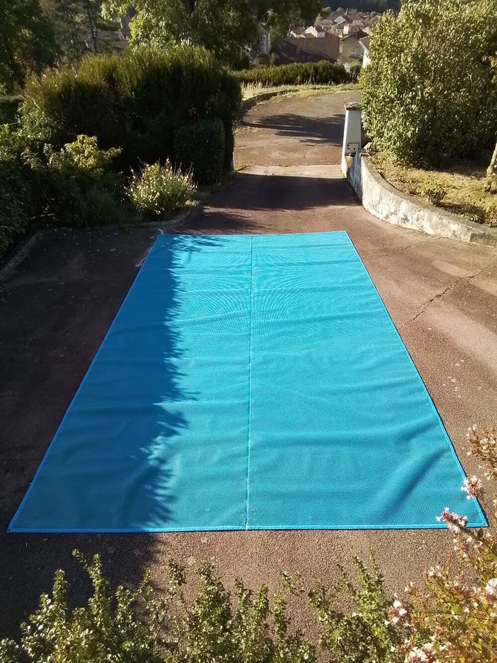 b&acirc;che piscine Jardin