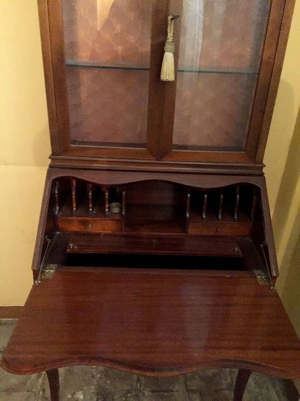 Secr&eacute;taire avec vitrine style Louis XV Meubles