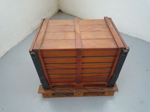 Maquette conteneur caisse maritime en bois 30 Paris 13 (75)