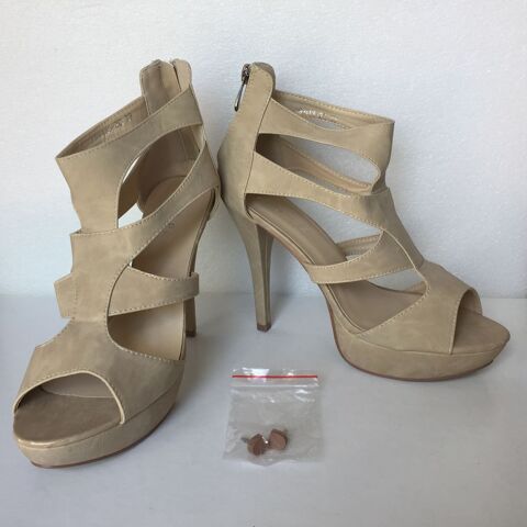 chaussures femme Beige Neuve pointure 39 12 Joué-lès-Tours (37)