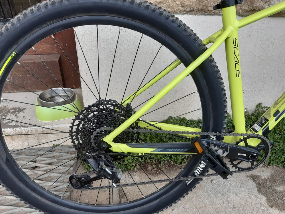 VTT SCOTT SCALE 980 Yellow/black taille M Vélos