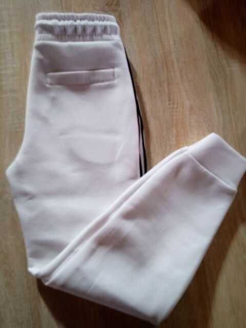 Pantalon jogging 10 Villars-en-Pons (17)