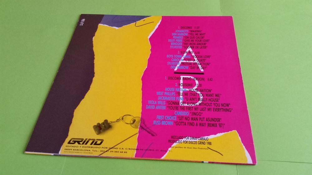 GRINDY DISCO MIX CD et vinyles