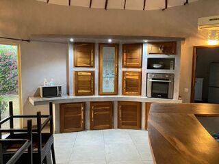  Villa � vendre 5 pi�ces 270 m� Ngu�rigne