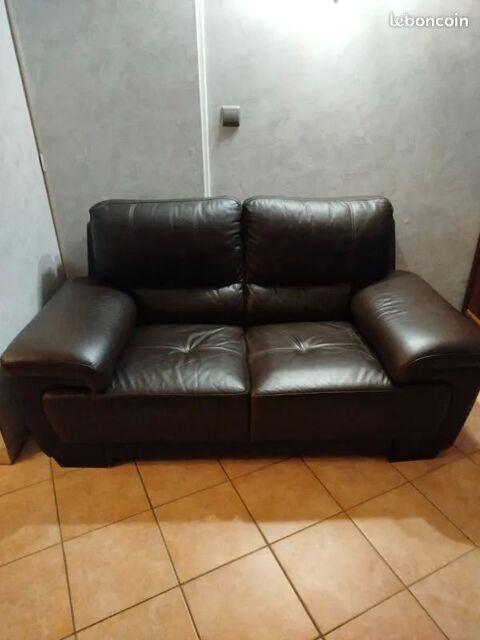 Canap� cuir
120 Beauvais (60)