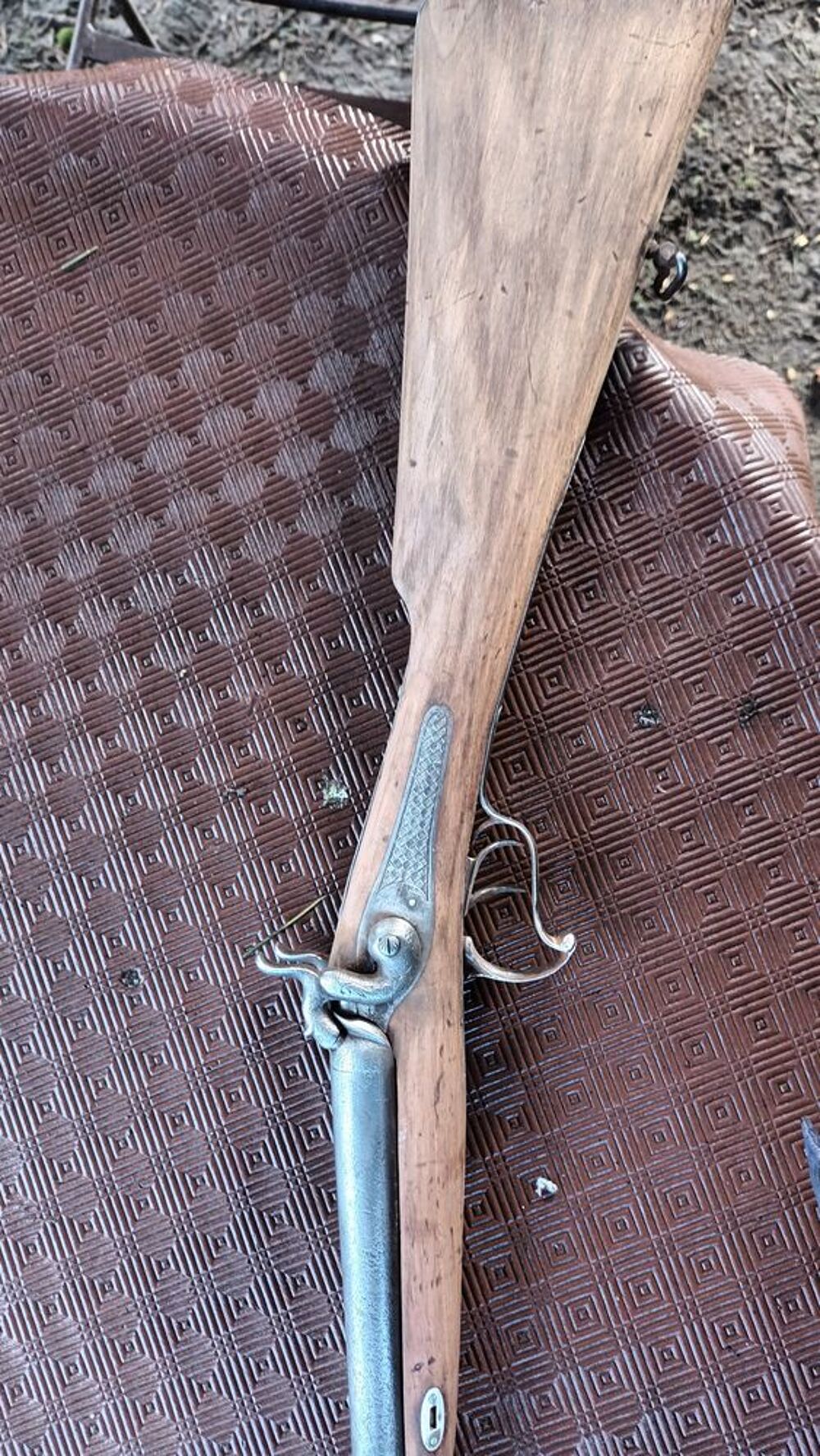 Vieux fusil &agrave; poudre 1850 