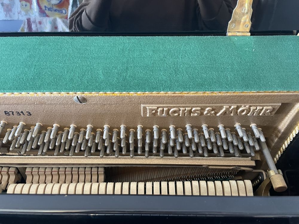 Vendre piano droit (livraison gratuite) Instruments de musique