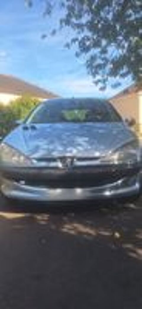 206 1.6i 16V XT Premium 2002 occasion 91740 Pussay