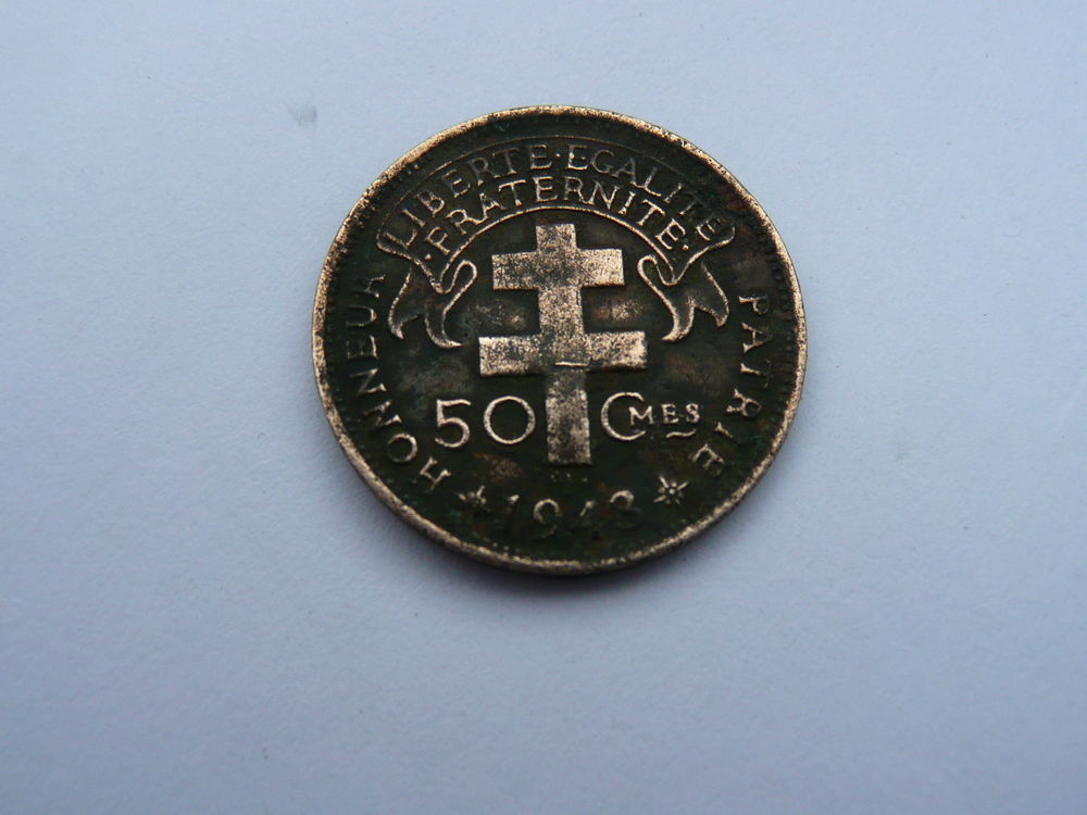 Pi&egrave;ce 50 centimes Honneur Patrie Madagascar1943 