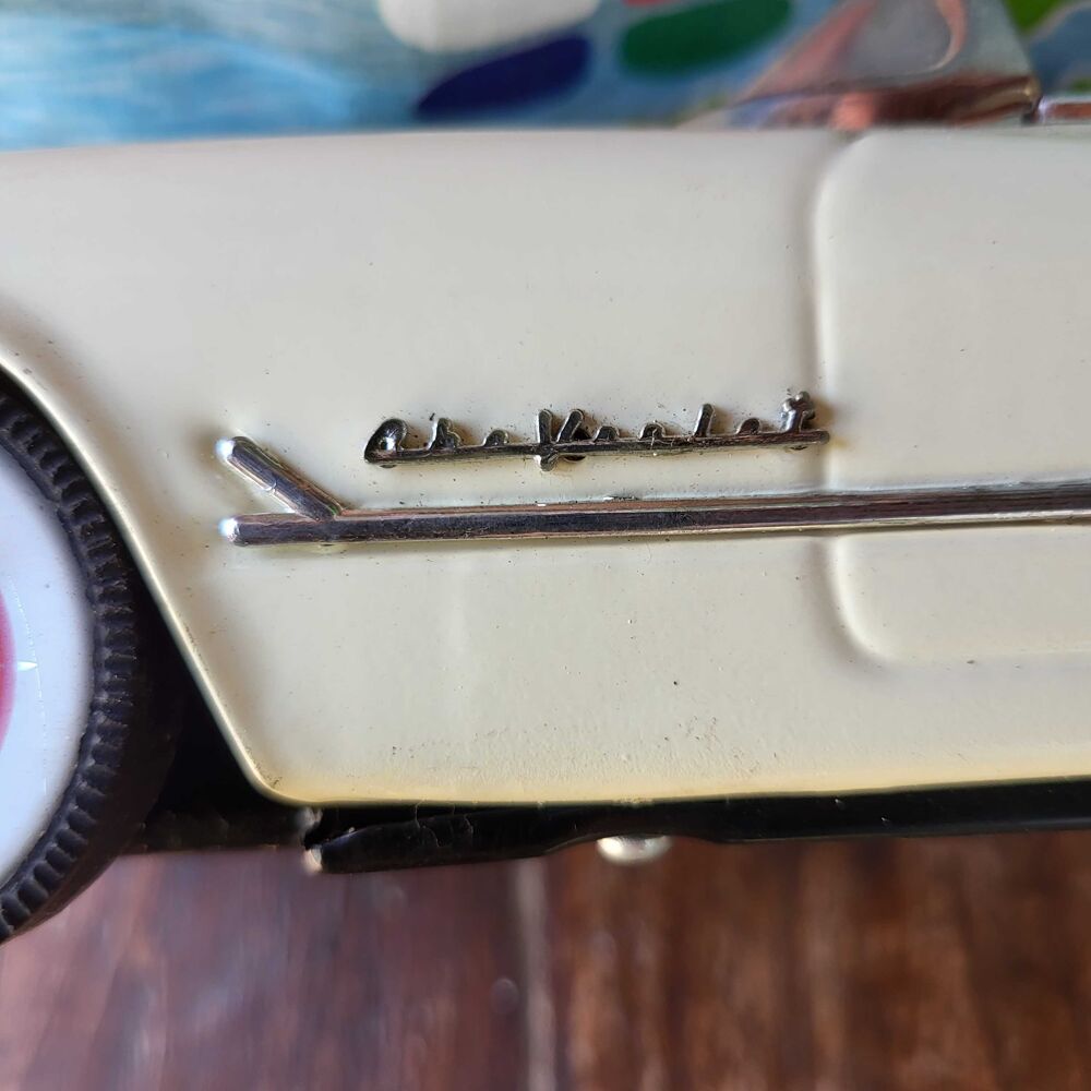 voiture jou&eacute;e ancienne ann&eacute;e 50 
