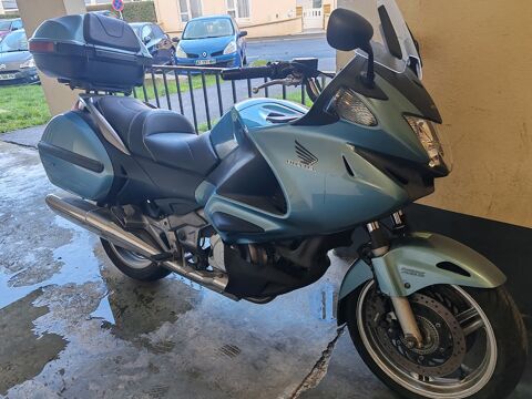 Moto HONDA 2006 occasion Gauchy 02430