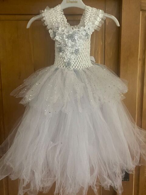 Magnifique Robe de crmonie baptme , demoiselle d honneur 50 Uckange (57)