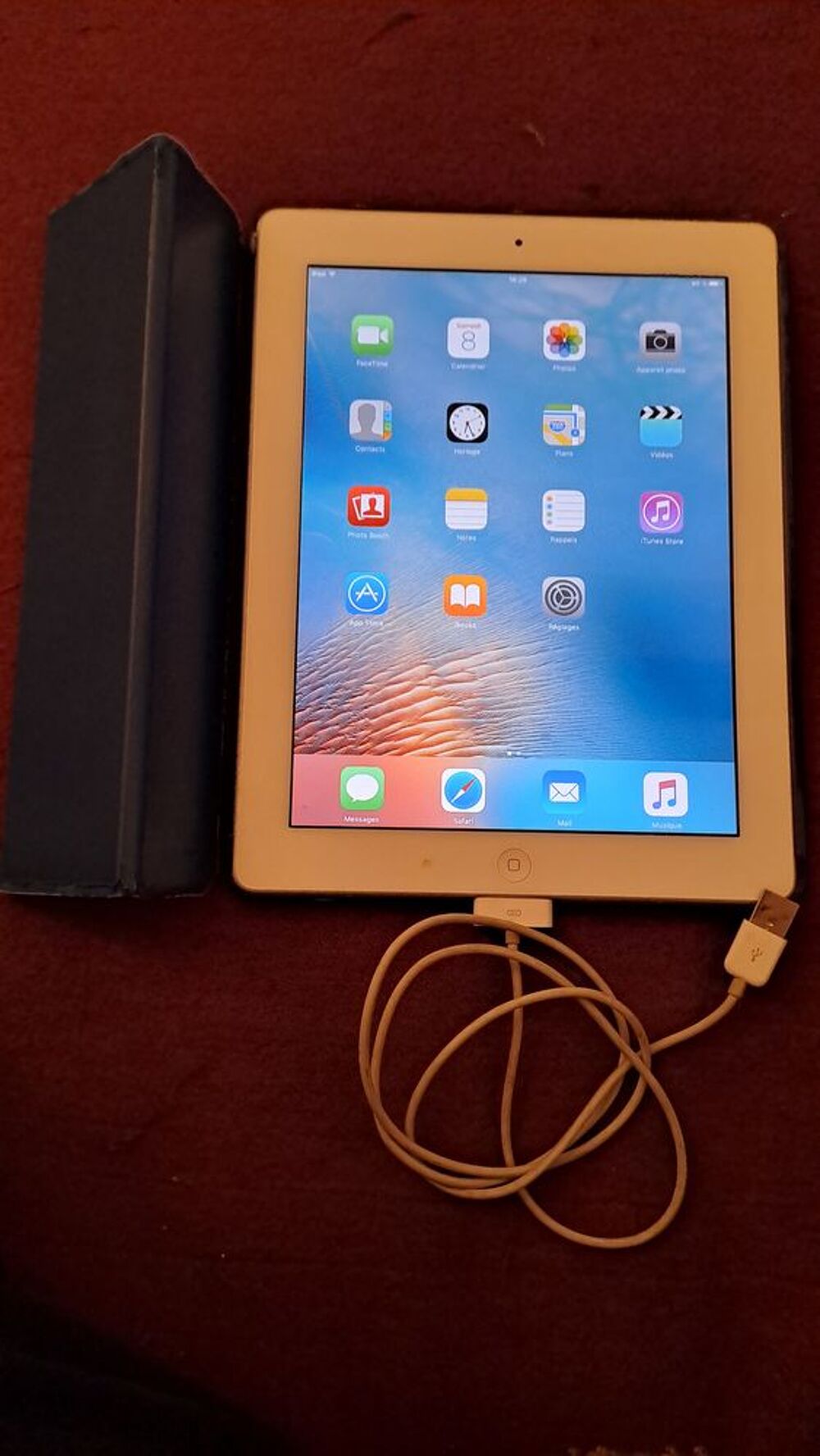 Tablette IPAD APPLE Téléphones et tablettes