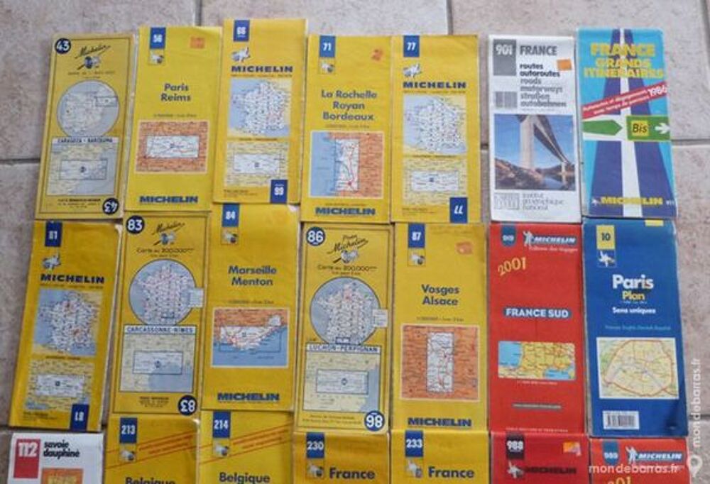 25 Anciennes cartes routi&egrave;res dont 23 MICHELIN 