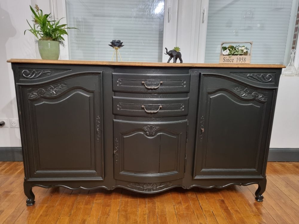 bahut noir et bois meuble salle &agrave; manger style Louis 15 Meubles