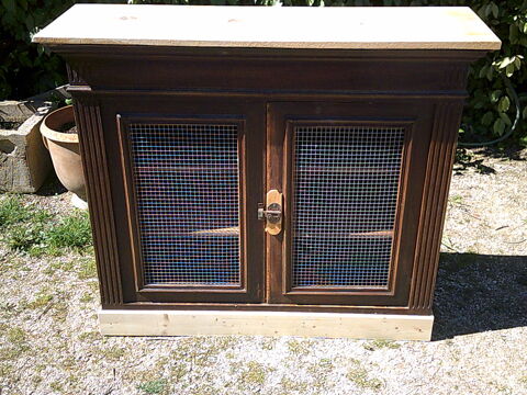 buffet bas portes grillag�es vintage 180 Taillades (84)