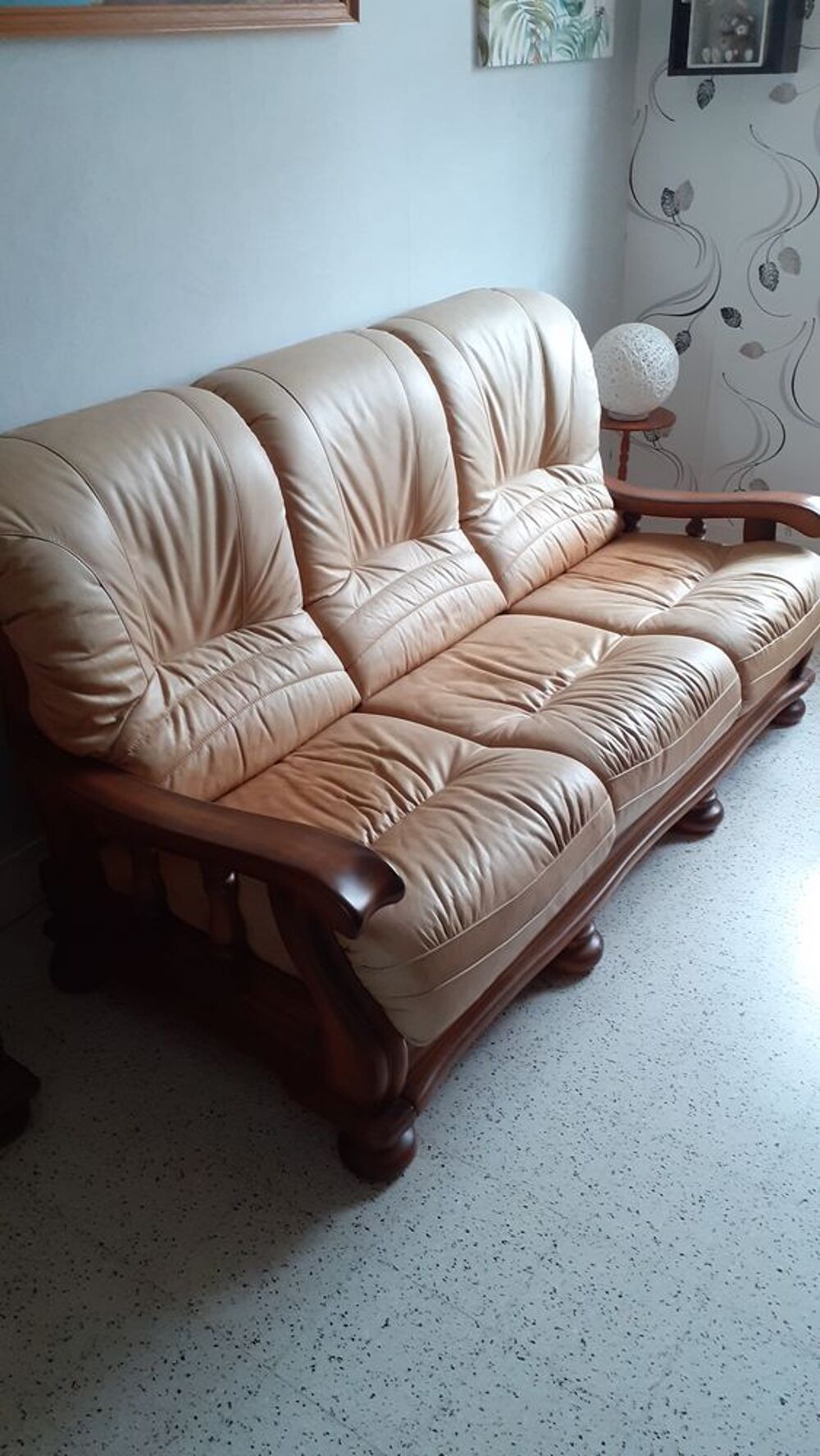 Canap&eacute; et fauteuil cuir Meubles